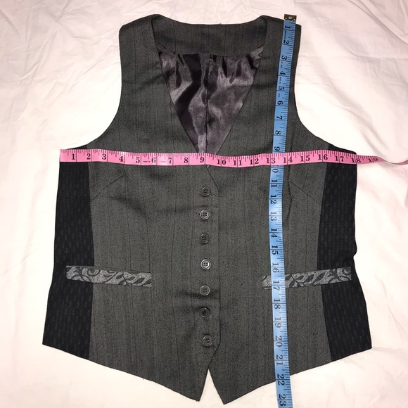 Gray Button Down Vest size Large - Picture 6 of 6